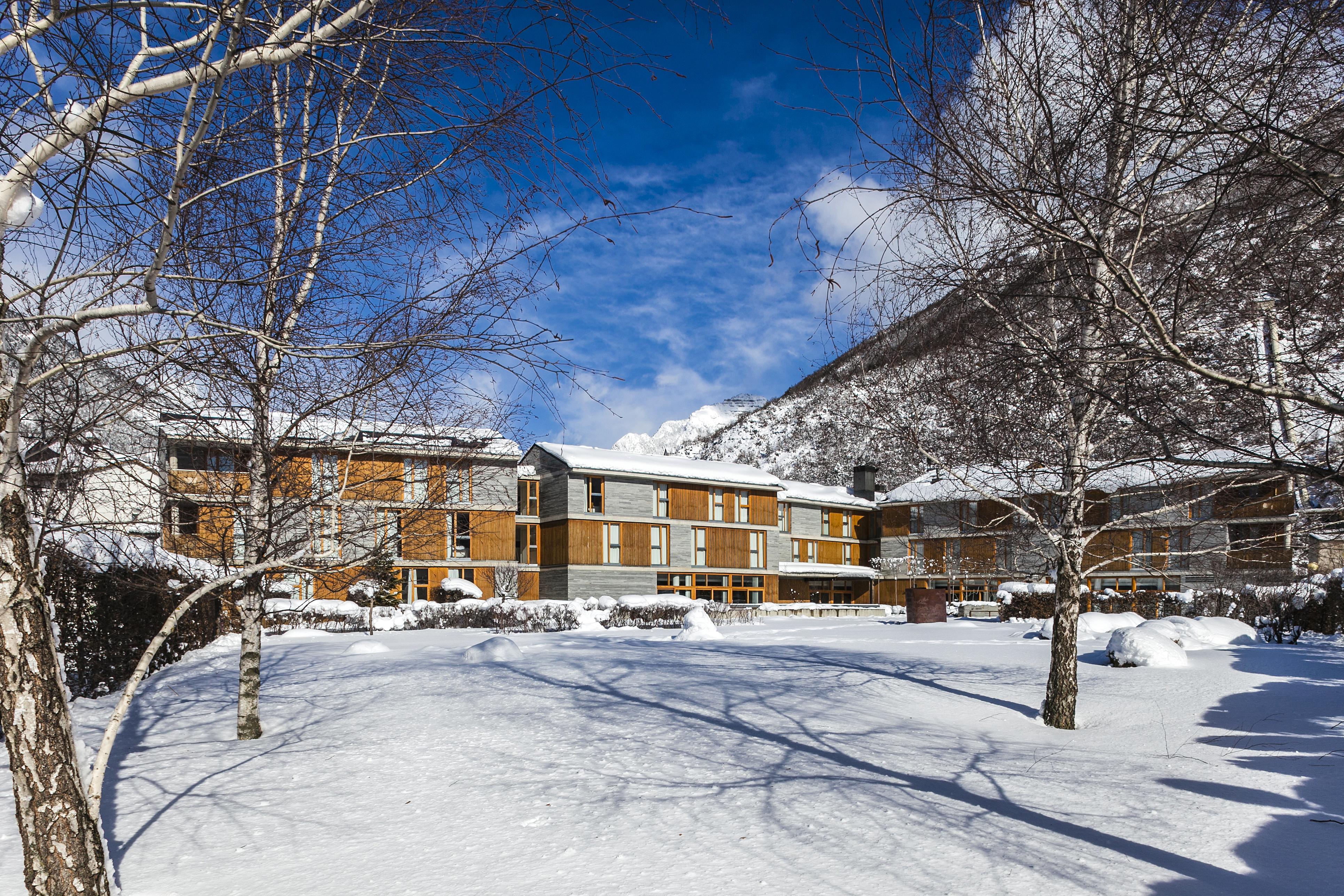 Tierra De Biescas Hotel Exterior photo