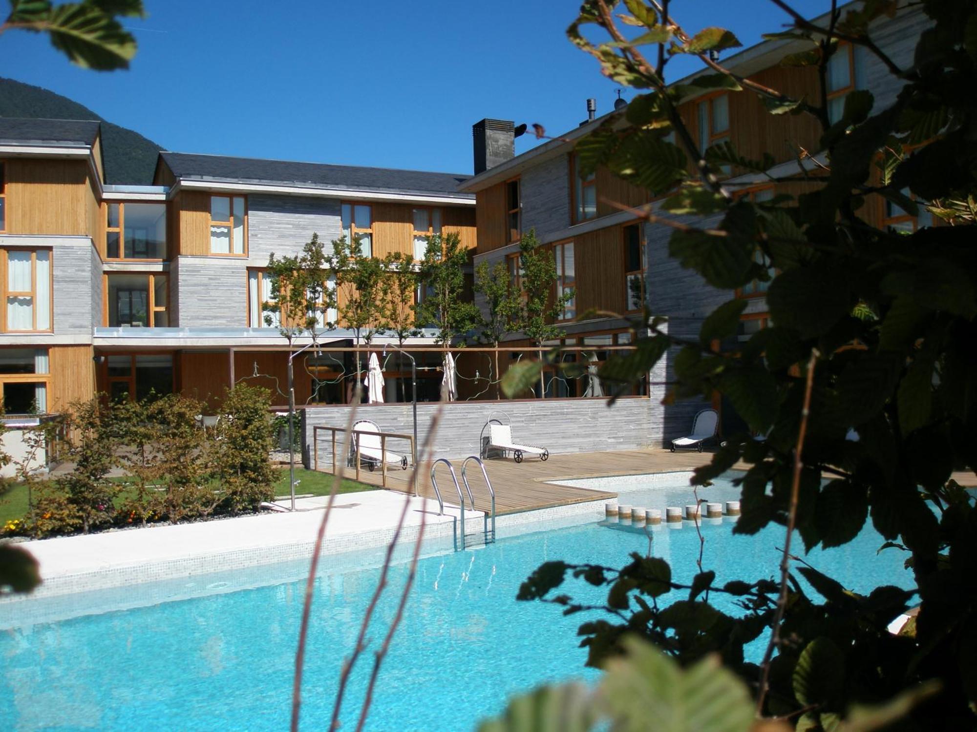 Tierra De Biescas Hotel Exterior photo