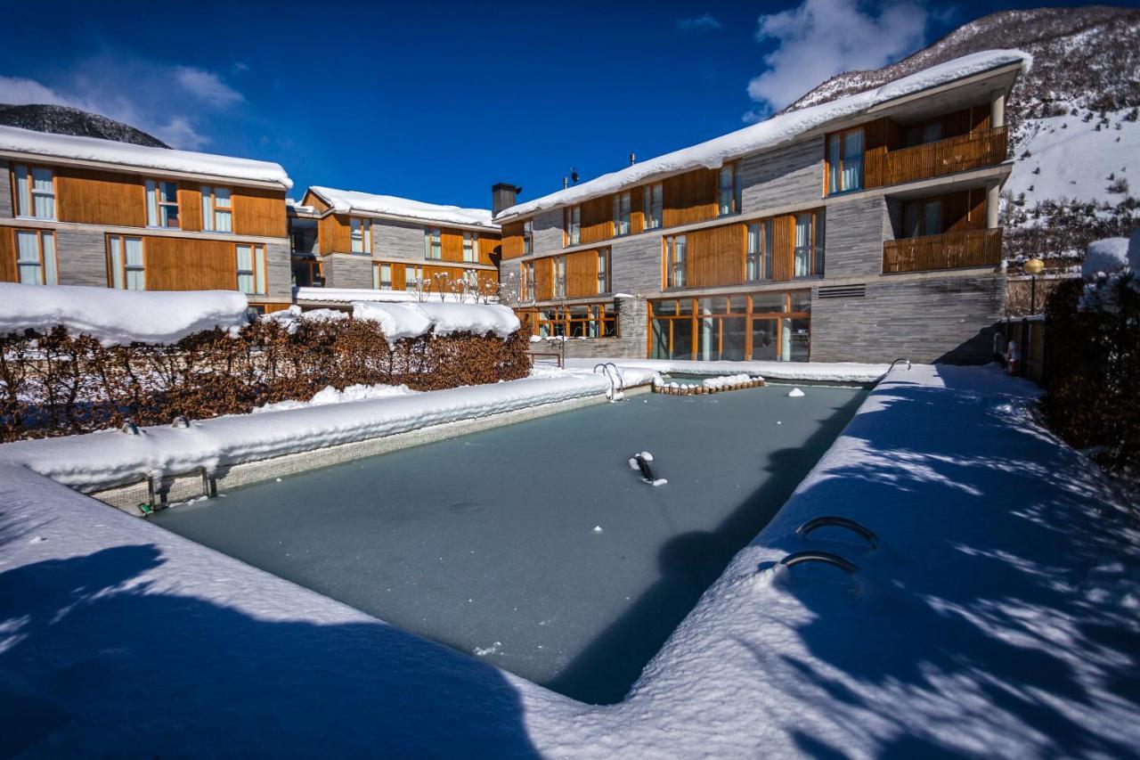 Tierra De Biescas Hotel Exterior photo